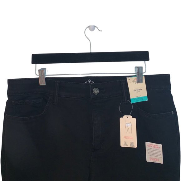 St. John's Bay Jeans Nwt St Johns Bay Black Skinny Jeans Plus Size